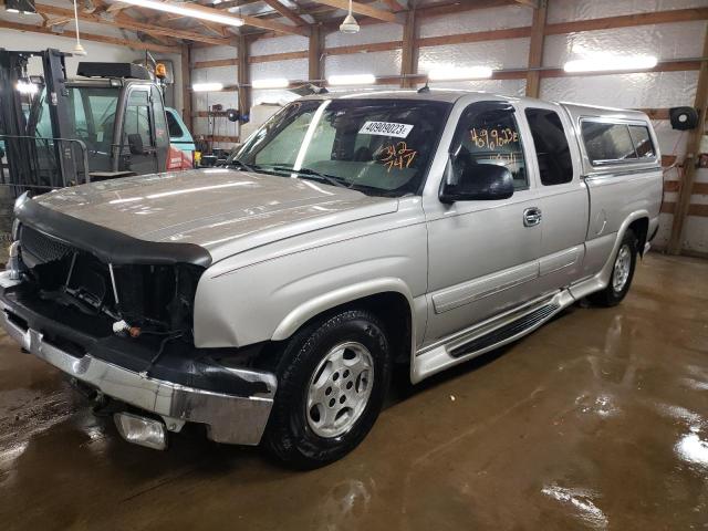 CHEVROLET SILVERADO 2004 with VIN 1GCEC19TX4Z312747 - Photo from auction