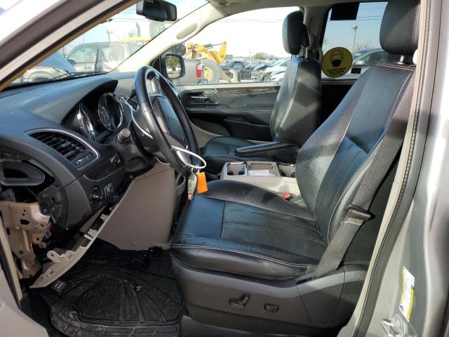 Photo 7 from auction – 2016 CHRYSLER TOWN & COU with VIN 2C4RC1BG6GR185900