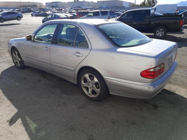 Photo 2 from auction – 2002 MERCEDES-BENZ E 320 with VIN WDBJF65J82B475439