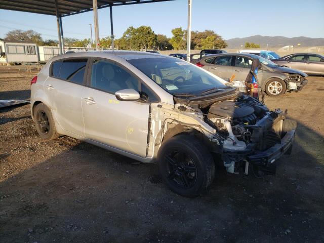 Photo 4 from auction – 2018 KIA FORTE LX with VIN KNAFK5A84J5772816