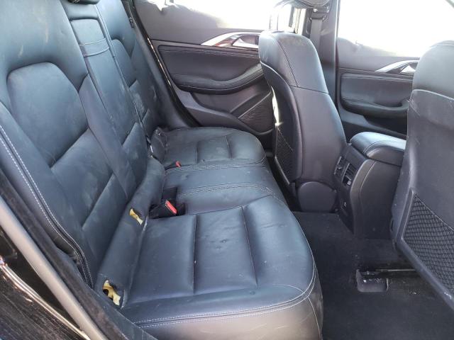 Photo 10 from auction – 2017 INFINITI QX30 BASE with VIN SJKCH5CP6HA025189