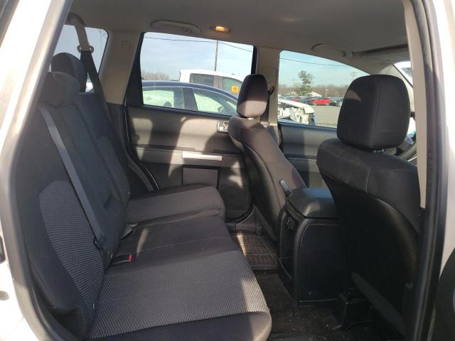 Photo 11 from auction – 2011 MITSUBISHI ENDEAVOR L with VIN 4A4JN2AS9BE027097