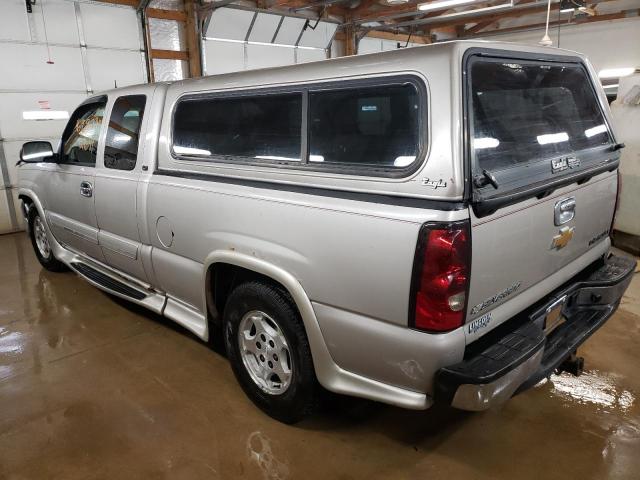 Photo 2 from auction – 2004 CHEVROLET SILVERADO with VIN 1GCEC19TX4Z312747