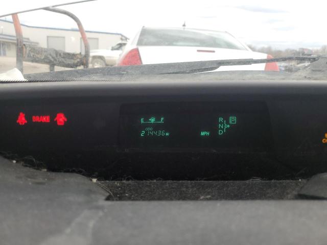 Photo 9 from auction – 2005 TOYOTA PRIUS with VIN JTDKB20U757014140