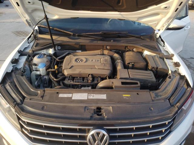 Photo 11 from auction – 2016 VOLKSWAGEN PASSAT S with VIN 1VWAS7A32GC018540