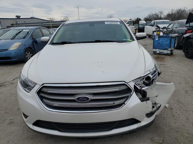 Photo 5 from auction – 2016 FORD TAURUS SEL with VIN 1FAHP2E83GG100383