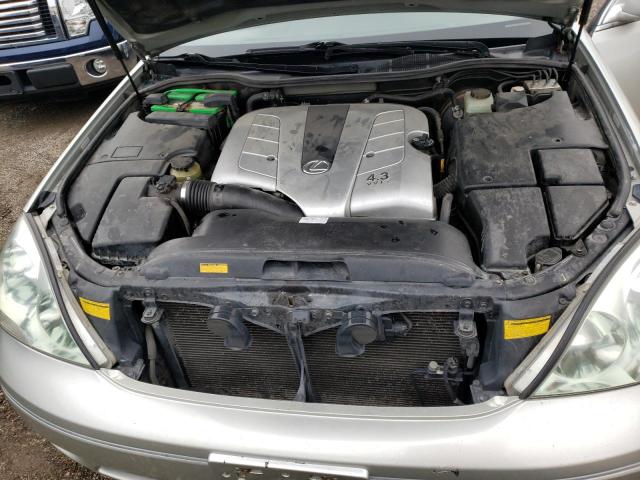 Photo 11 from auction – 2001 LEXUS LS 430 with VIN JTHBN30F810017743