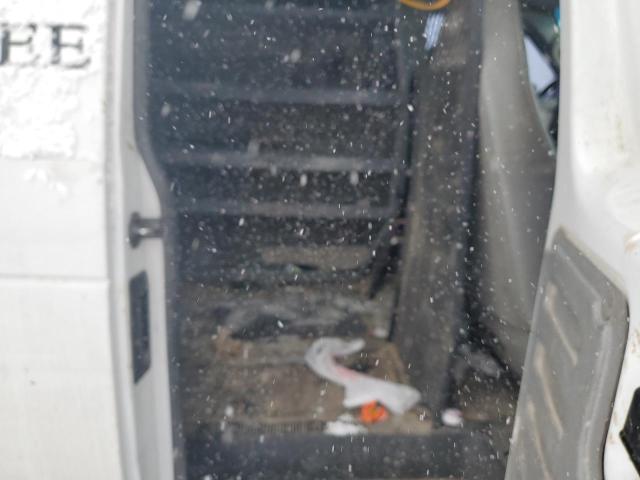 Photo 10 from auction – 2006 FORD ECONOLINE with VIN 1FTNS24W06DB01020