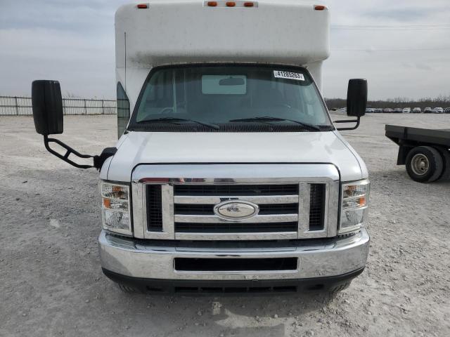 Photo 5 from auction – 2016 FORD ECONOLINE with VIN 1FDFE4FS0GDC10947