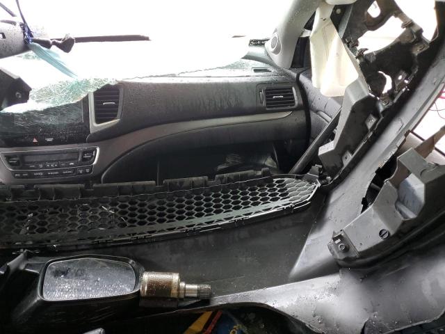 Photo 13 from auction – 2018 HONDA PILOT EXL with VIN 5FNYF5H88JB022002