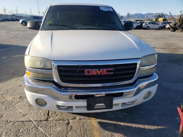 Photo 5 from auction – 2005 GMC NEW SIERRA with VIN 2GTEC13T251283988