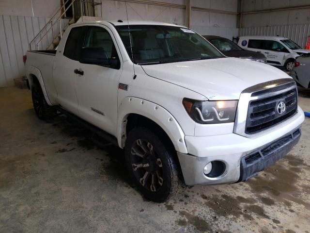 Photo 4 from auction – 2013 TOYOTA TUNDRA DOU with VIN 5TFRY5F10DX136946