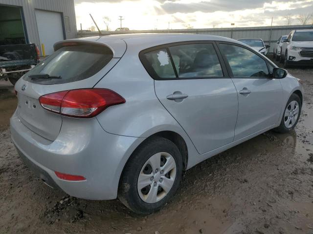 Photo 3 from auction – 2017 KIA FORTE LX with VIN KNAFK5A86H5678446