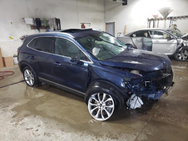 Photo 4 from auction – 2017 LINCOLN MKC SELECT with VIN 5LMTJ2DH4HUL20778