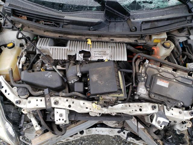 Photo 11 from auction – 2013 TOYOTA PRIUS with VIN JTDKN3DU4D1648269