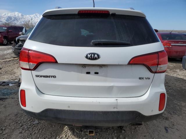 Photo 6 from auction – 2015 KIA SORENTO EX with VIN 5XYKUDA75FG652146