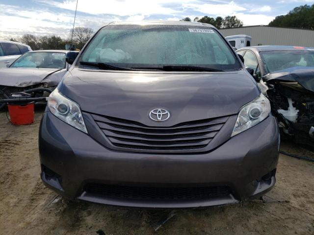 Photo 5 from auction – 2012 TOYOTA SIENNA BAS with VIN 5TDKA3DC8CS012538