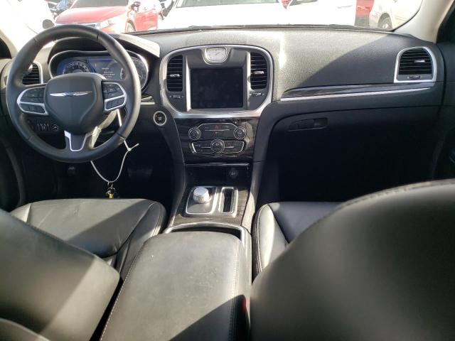 Photo 8 from auction – 2017 CHRYSLER 300 LIMITE with VIN 2C3CCAAG3HH516578