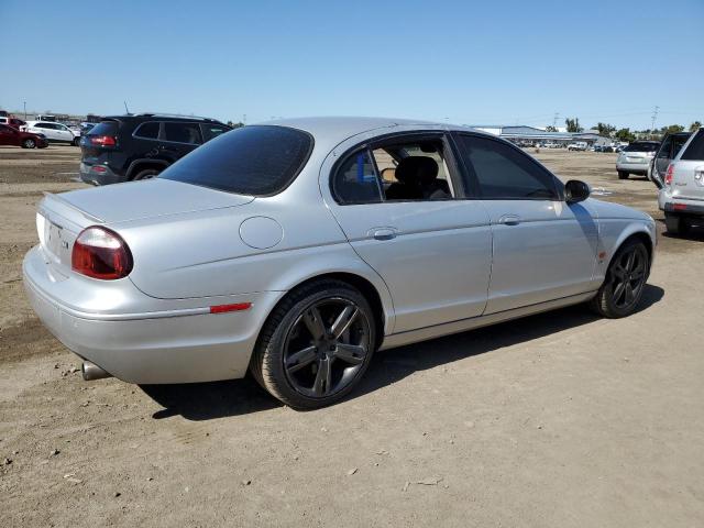 Photo 3 from auction – 2005 JAGUAR S-TYPE R with VIN SAJWA03V151N33315