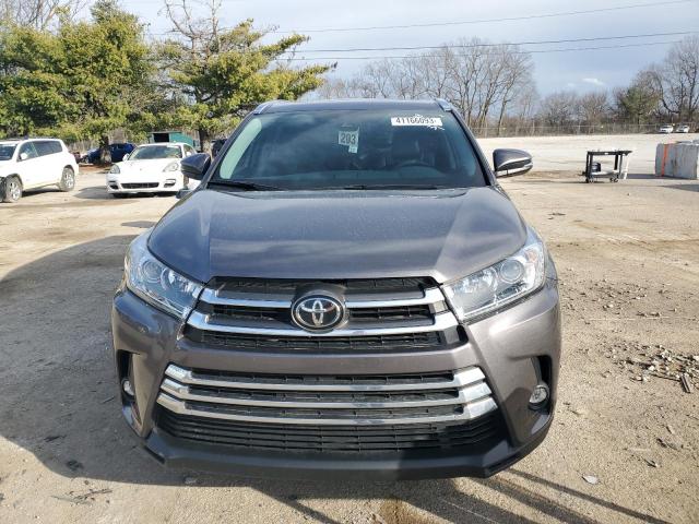 Photo 5 from auction – 2019 TOYOTA HIGHLANDER with VIN 5TDDZRFHXKS723248