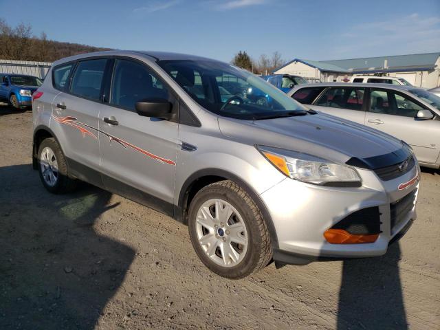 Photo 4 from auction – 2014 FORD ESCAPE S with VIN 1FMCU0F79EUA46931