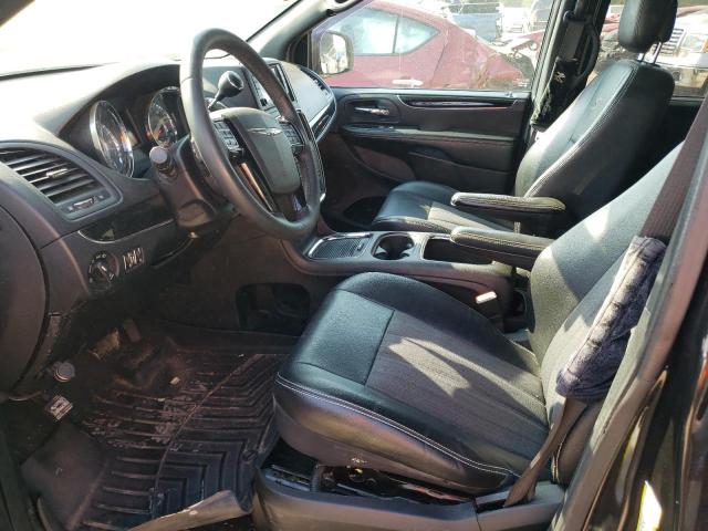 Photo 7 from auction – 2015 CHRYSLER TOWN & COU with VIN 2C4RC1HG8FR572924