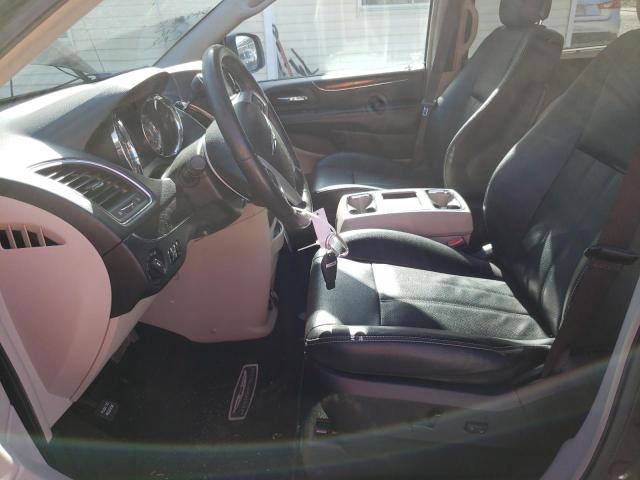 Photo 7 from auction – 2016 CHRYSLER TOWN & COU with VIN 2C4RC1CG9GR166739