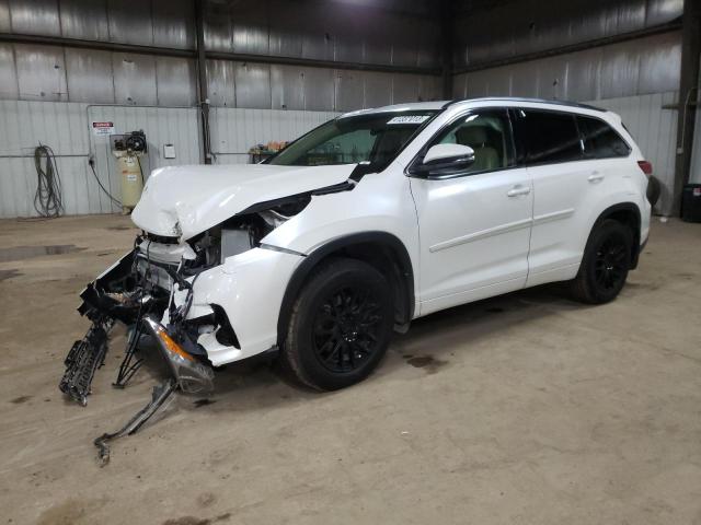 TOYOTA HIGHLANDER 2017 with VIN 5TDJZRFH1HS445464 - Photo from auction