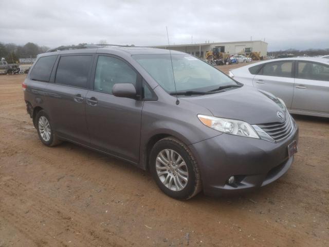 Photo 4 from auction – 2014 TOYOTA SIENNA XLE with VIN 5TDYK3DCXES505292