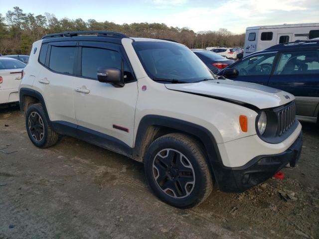 Photo 4 from auction – 2016 JEEP RENEGADE T with VIN ZACCJBCT0GPC60270