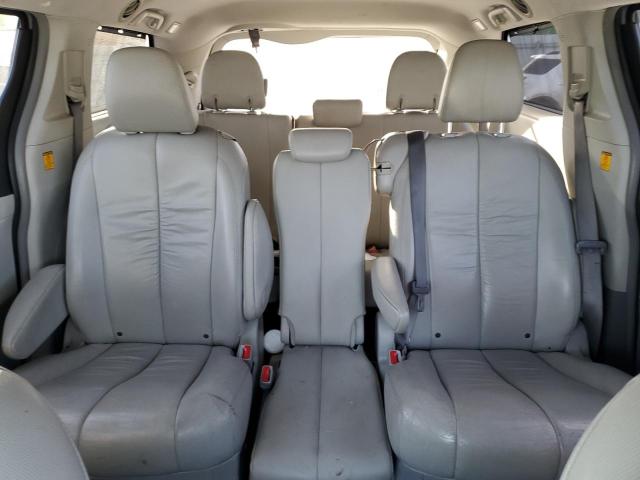 Photo 10 from auction – 2011 TOYOTA SIENNA XLE with VIN 5TDYK3DC1BS155353