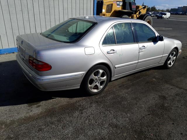 Photo 3 from auction – 2002 MERCEDES-BENZ E 320 with VIN WDBJF65J82B475439