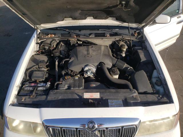 Photo 11 from auction – 2001 MERCURY GRAND MARQ with VIN 2MEFM74W01X640085