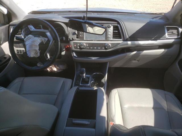Photo 8 from auction – 2015 TOYOTA HIGHLANDER with VIN 5TDJKRFH3FS187790