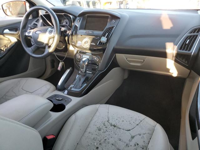 Photo 8 from auction – 2013 FORD FOCUS BEV with VIN 1FADP3R47DL210948