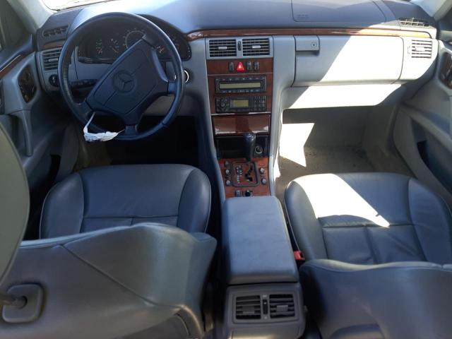 Photo 8 from auction – 1999 MERCEDES-BENZ E 320 with VIN WDBJF65H2XA830437