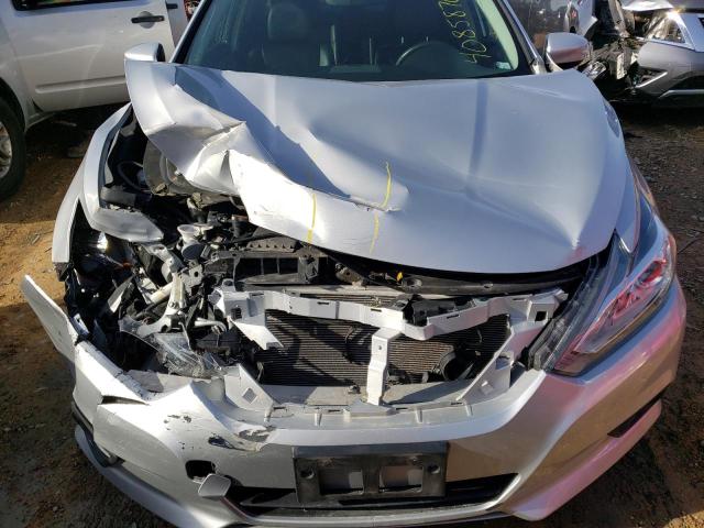 Photo 11 from auction – 2017 NISSAN ALTIMA 2.5 with VIN 1N4AL3AP2HC180882