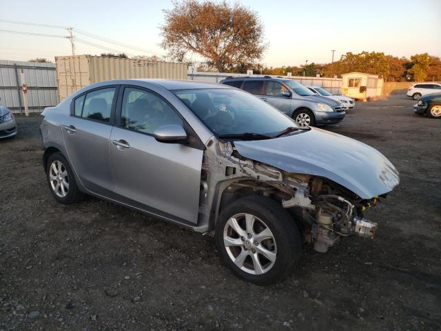 Photo 4 from auction – 2011 MAZDA 3 I with VIN JM1BL1VG5B1479895