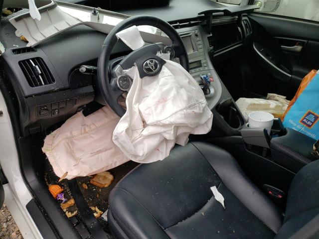 Photo 8 from auction – 2013 TOYOTA PRIUS with VIN JTDKN3DU4D1648269