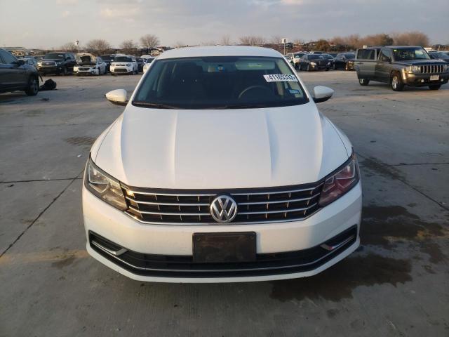 Photo 5 from auction – 2016 VOLKSWAGEN PASSAT S with VIN 1VWAS7A32GC018540