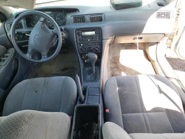 Photo 8 from auction – 2001 TOYOTA CAMRY LE with VIN 4T1BF22K71U123995