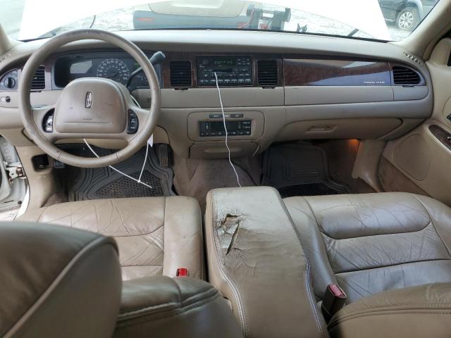 Photo 8 from auction – 2000 LINCOLN TOWN CAR E with VIN 1LNHM81W8YY896260