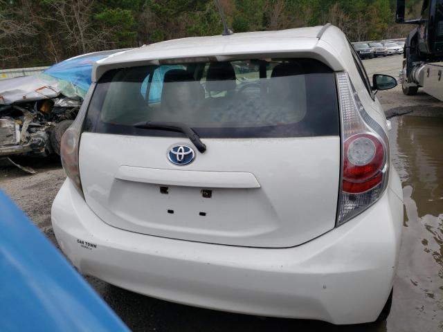 Photo 6 from auction – 2013 TOYOTA PRIUS C with VIN JTDKDTB38D1540217