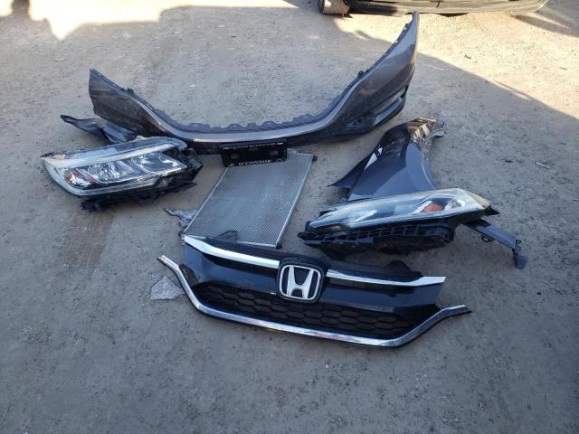 Photo 13 from auction – 2016 HONDA CR-V EXL with VIN 5J6RM4H78GL046943