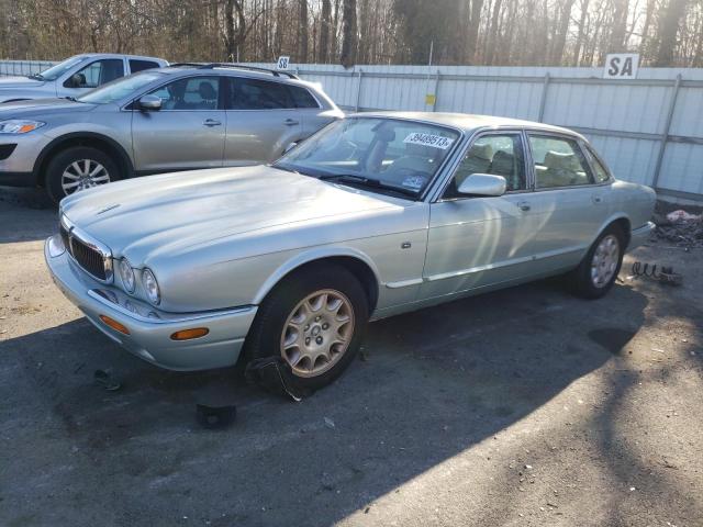 JAGUAR XJ8 2000 with VIN SAJDA14C1YLF00627 - Photo from auction