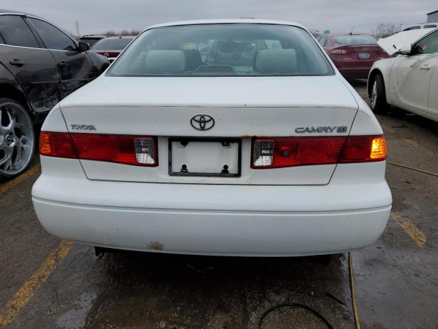 Photo 6 from auction – 2000 TOYOTA CAMRY CE with VIN 4T1BG22K9YU925407