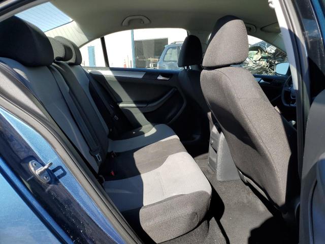 Photo 10 from auction – 2017 VOLKSWAGEN JETTA S with VIN 3VW2B7AJ5HM269247