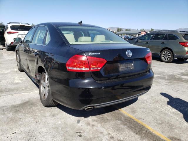 Photo 2 from auction – 2015 VOLKSWAGEN PASSAT SE with VIN 1VWBT7A39FC030992