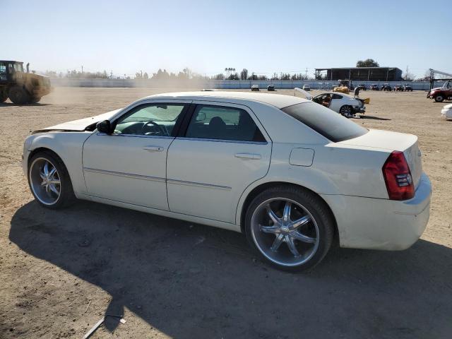 Photo 2 from auction – 2009 CHRYSLER 300 LX with VIN 2C3LA43DX9H568852