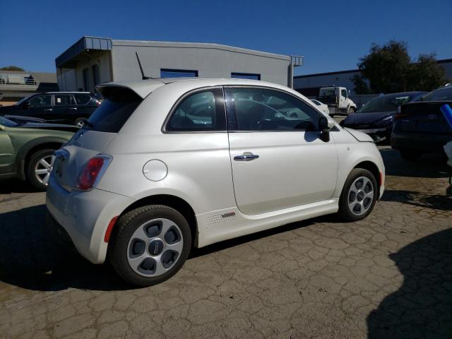 Photo 3 from auction – 2015 FIAT 500 ELECTR with VIN 3C3CFFGE7FT527372